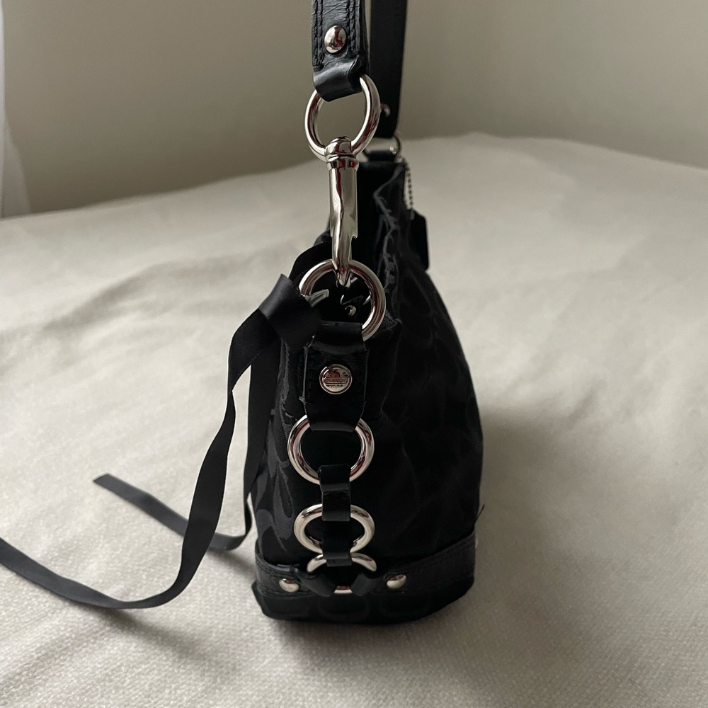 𝘔𝘪𝘯𝘪 𝘊𝘢𝘳𝘭𝘺 𝘗𝘶𝘳𝘴𝘦🖤 - Picture 3 of 10